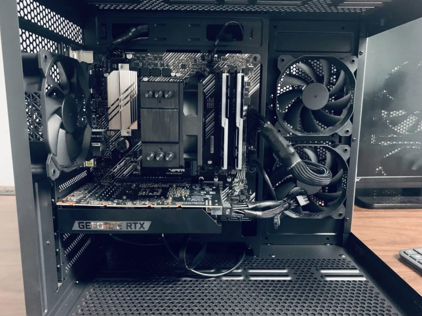 GeekzUP custom build